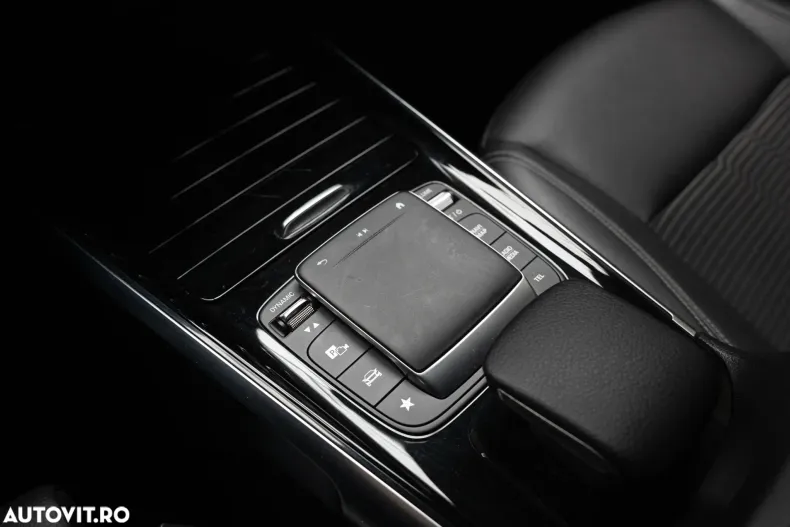 Mercedes-Benz GLB din 2021 cu 138.541 km - oferta MER186733 - foto 15