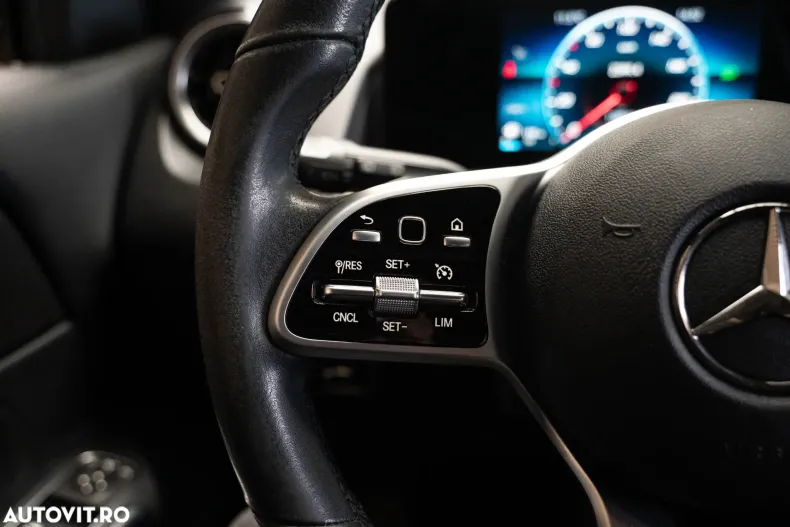 Mercedes-Benz GLB din 2021 cu 138.541 km - oferta MER186733 - foto 21