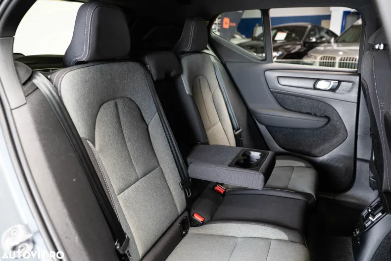 Volvo XC40 din 2022 cu 171.651 km - oferta VOL186735 - foto 7