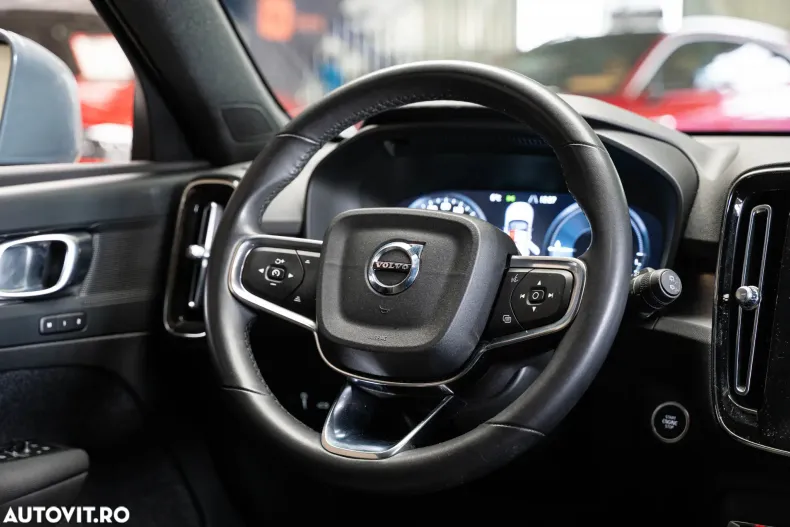 Volvo XC40 din 2022 cu 171.651 km - oferta VOL186735 - foto 13