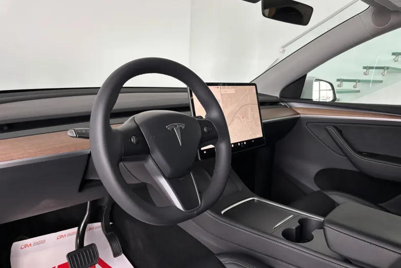 Tesla Model Y din 2023 cu 59.000 km - oferta TES186738 - foto 10