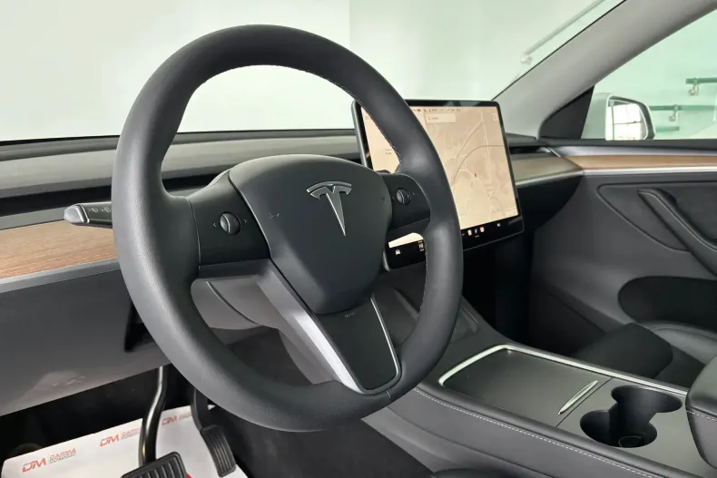 Tesla Model Y din 2023 cu 59.000 km - oferta TES186738 - foto 11