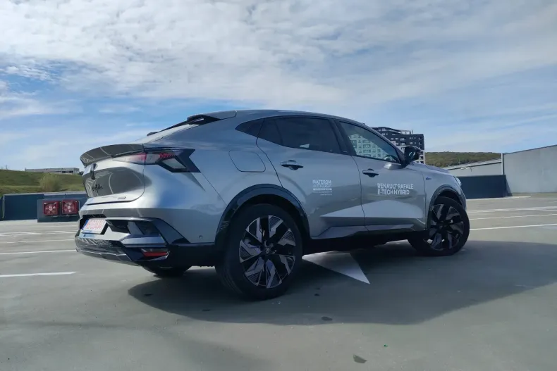 Renault Rafale din 2024 cu 4.000 km - oferta REN186742 - foto 6