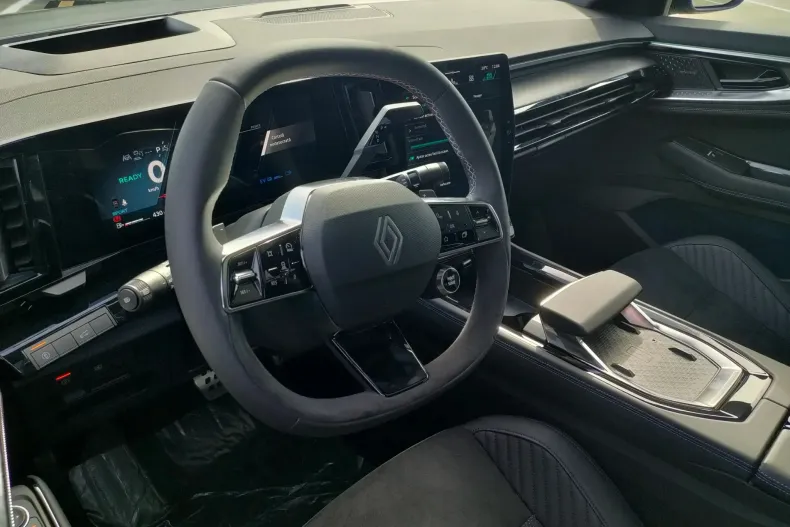 Renault Rafale din 2024 cu 4.000 km - oferta REN186742 - foto 14