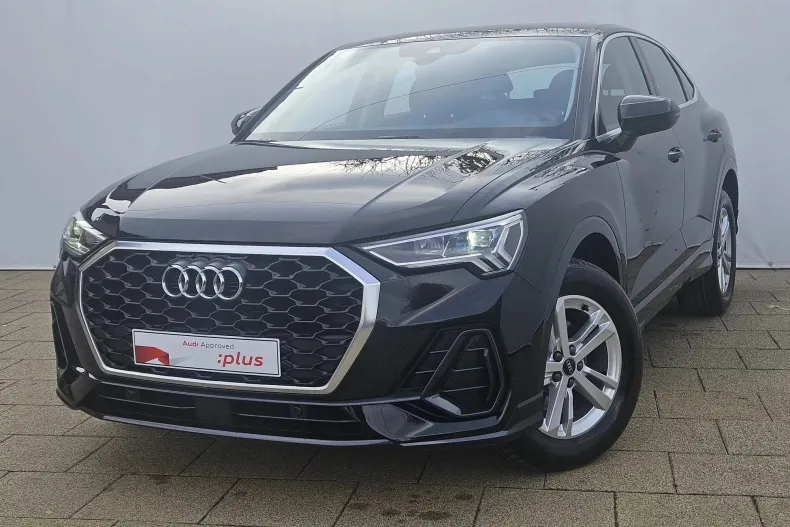Audi Q3 din 2025 cu 15 km - oferta AUD186744 - foto 1