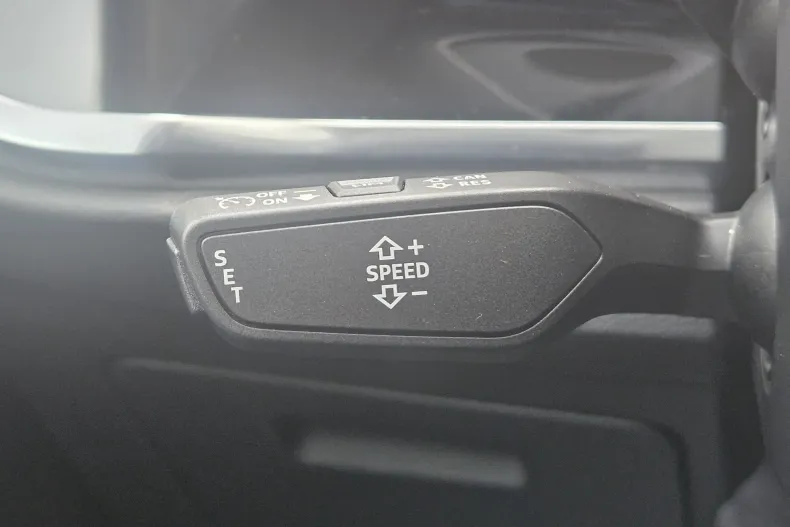 Audi Q3 din 2025 cu 15 km - oferta AUD186744 - foto 11