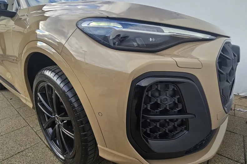 Audi Q5 din 2025 cu 24 km - oferta AUD186745 - foto 9