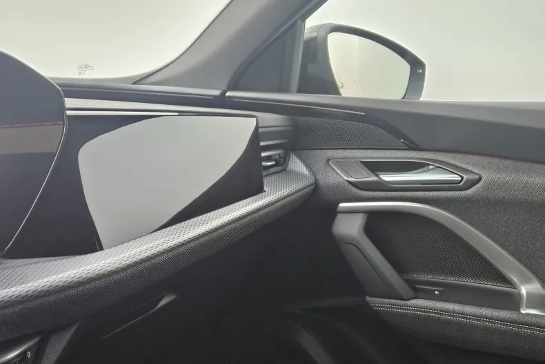 Audi Q5 din 2025 cu 24 km - oferta AUD186745 - foto 14