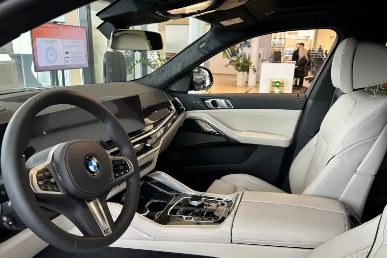 BMW X6 (Seria X) din 2025 cu 7 km - oferta BMW186758 - foto 7