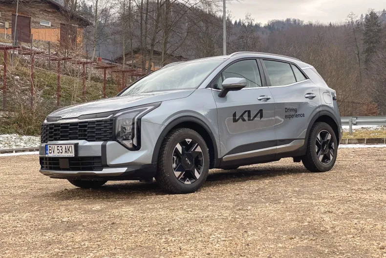 Kia Sportage din 2025 cu 5.500 km - oferta KIA186762 - foto 1