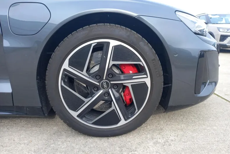 Audi e-tron din 2023 cu 17.106 km - oferta AUD186769 - foto 17