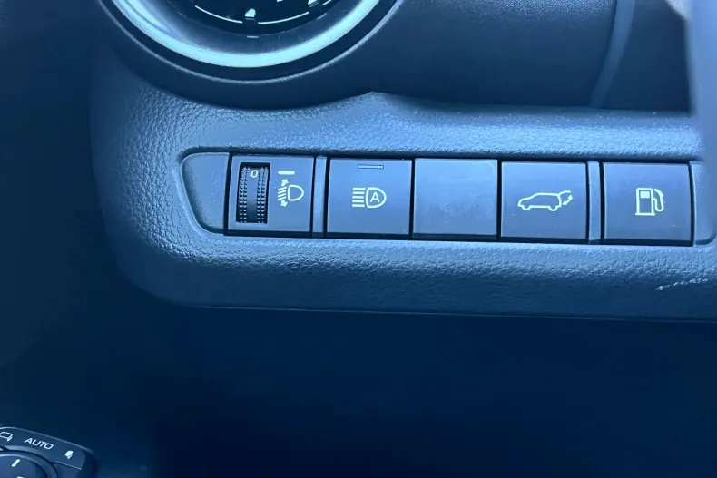 Toyota C-HR din 2024 cu 4.652 km - oferta TOY186771 - foto 19