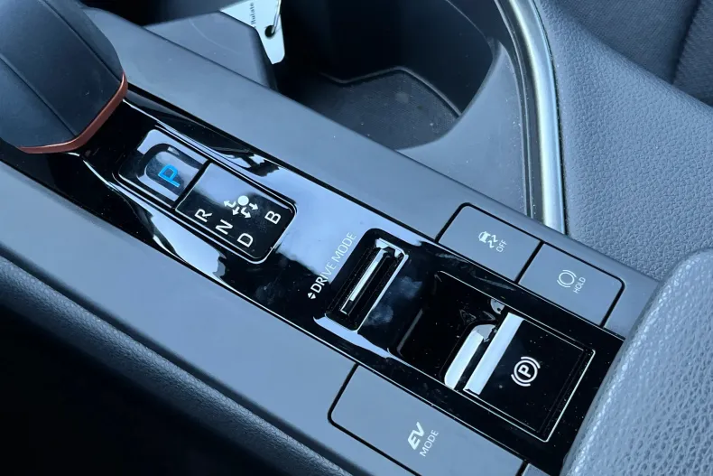 Toyota C-HR din 2024 cu 4.652 km - oferta TOY186771 - foto 21