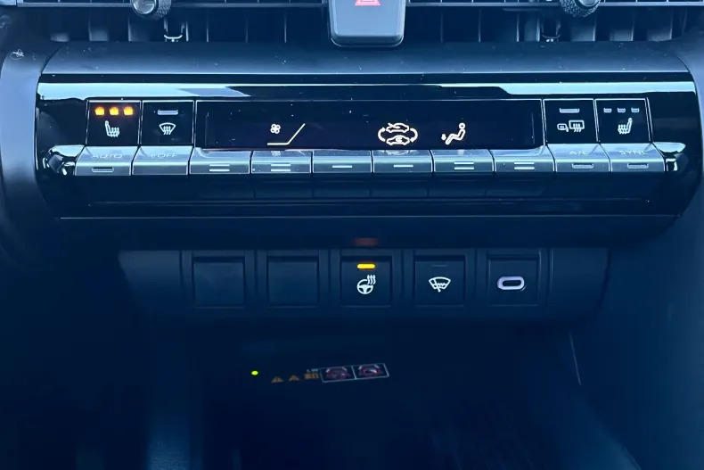 Toyota C-HR din 2024 cu 4.652 km - oferta TOY186771 - foto 22