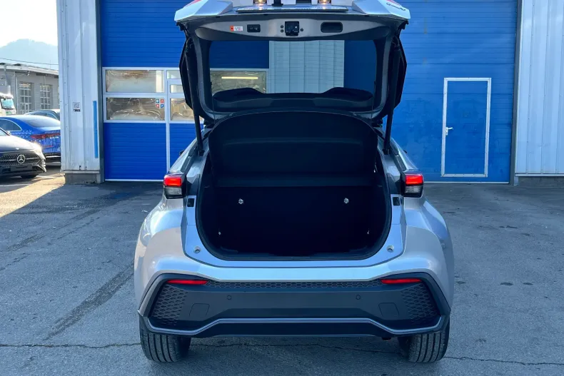 Toyota C-HR din 2024 cu 4.652 km - oferta TOY186771 - foto 28