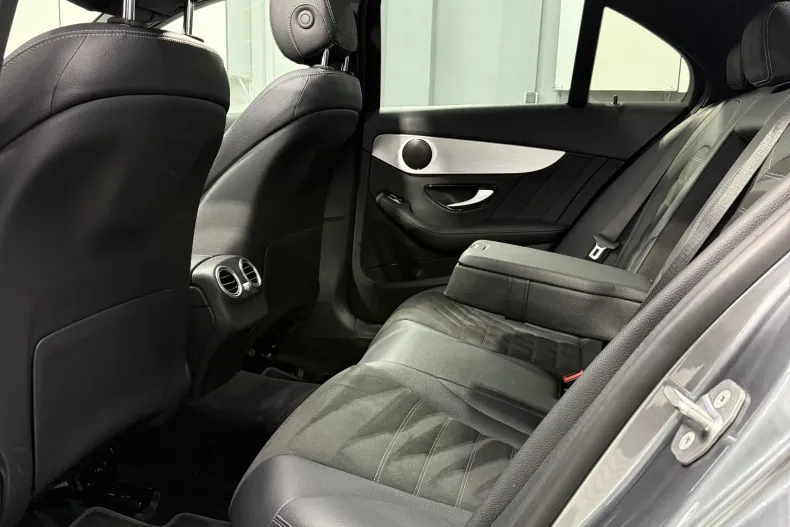 Mercedes-Benz C din 2021 cu 172.523 km - oferta MER186774 - foto 13