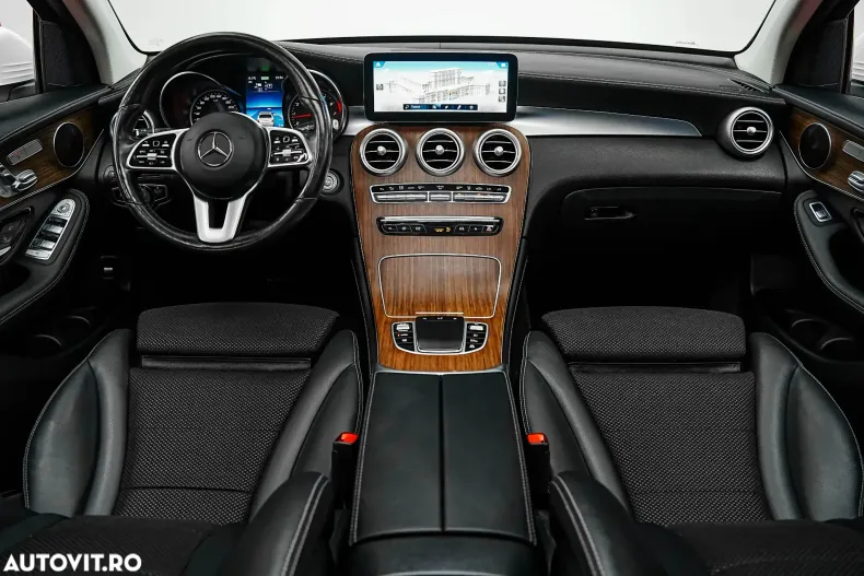 Mercedes-Benz GLC din 2020 cu 163.000 km - oferta MER186780 - foto 13