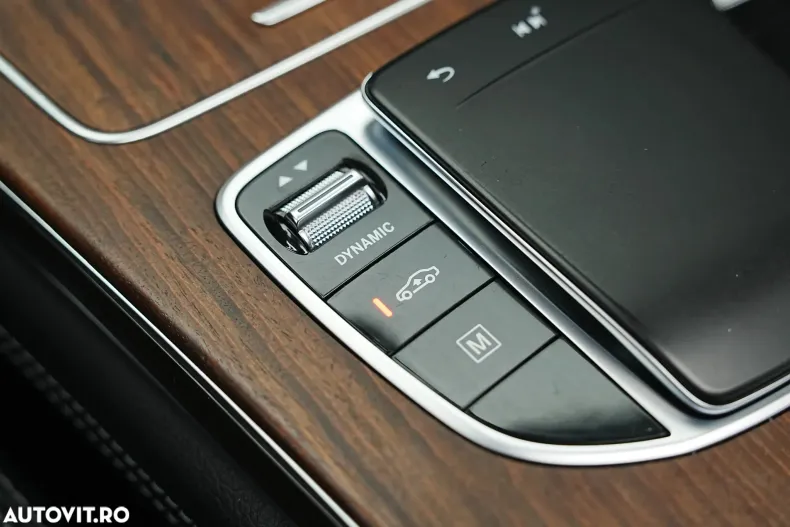 Mercedes-Benz GLC din 2020 cu 163.000 km - oferta MER186780 - foto 20