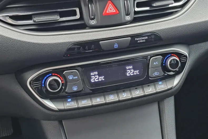 Hyundai i30 din 2021 cu 173.000 km - oferta HYU186784 - foto 29