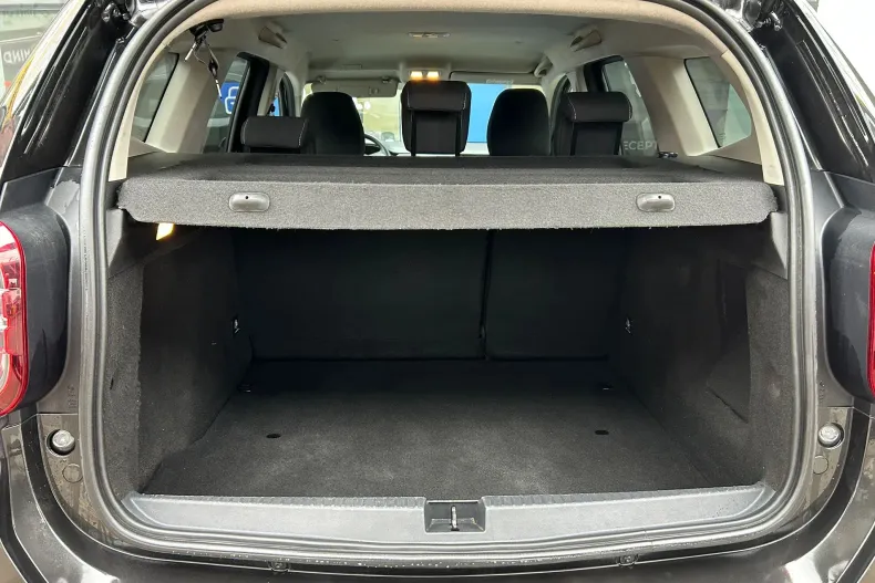 Dacia Duster din 2023 cu 103.755 km - oferta DAC186785 - foto 12