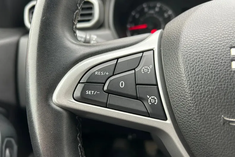 Dacia Duster din 2023 cu 103.755 km - oferta DAC186785 - foto 18