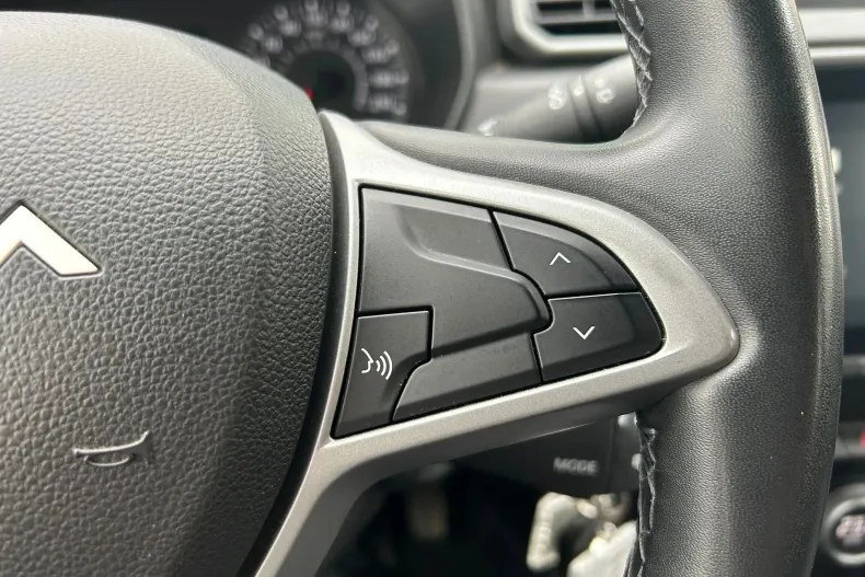 Dacia Duster din 2023 cu 103.755 km - oferta DAC186785 - foto 19