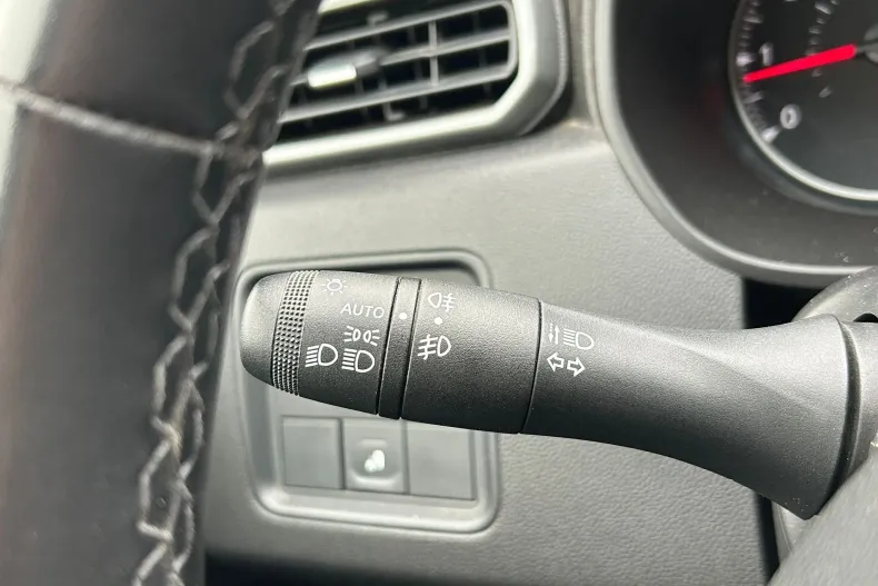 Dacia Duster din 2023 cu 103.755 km - oferta DAC186785 - foto 20