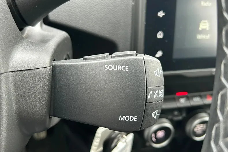 Dacia Duster din 2023 cu 103.755 km - oferta DAC186785 - foto 22