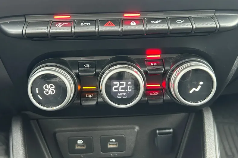 Dacia Duster din 2023 cu 103.755 km - oferta DAC186785 - foto 24