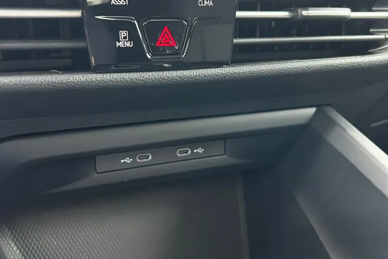 Volkswagen Golf din 2025 cu 21.361 km - oferta VOL186789 - foto 23