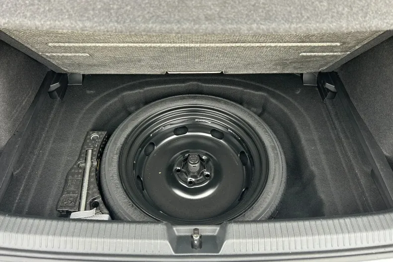 Volkswagen Golf din 2025 cu 21.361 km - oferta VOL186789 - foto 27