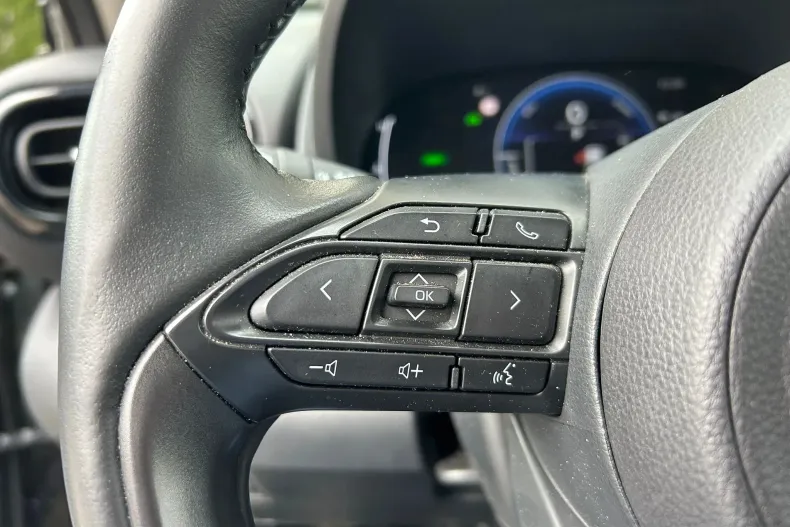 Toyota Yaris din 2025 cu 33.700 km - oferta TOY186791 - foto 14