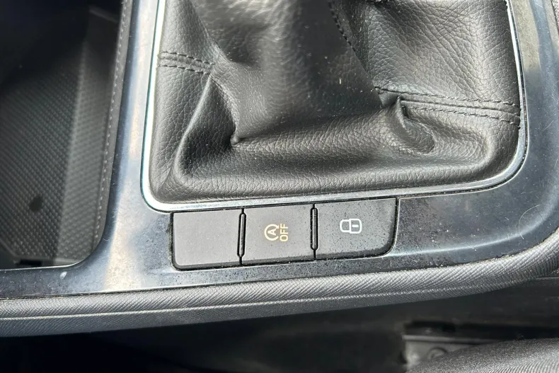 Skoda Fabia din 2023 cu 100.122 km - oferta SKO186793 - foto 12