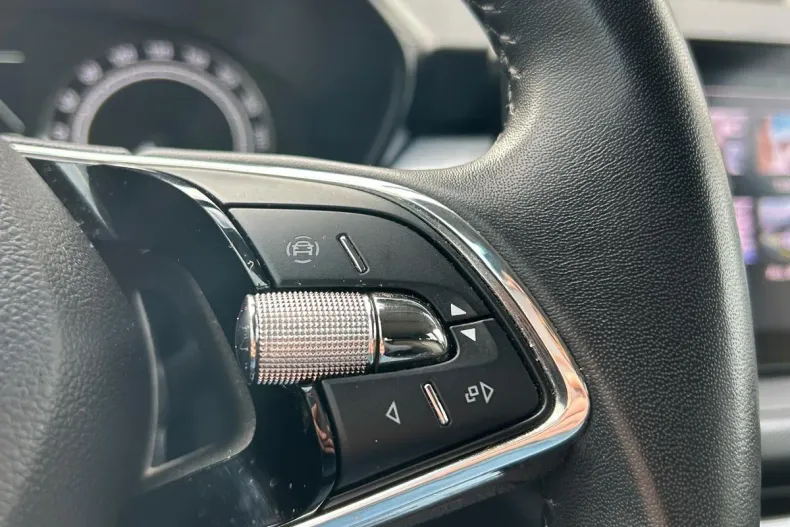 Skoda Fabia din 2023 cu 100.122 km - oferta SKO186793 - foto 18