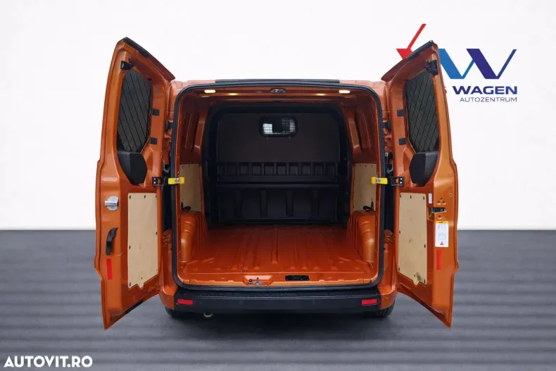 Ford Transit Custom din 2022 cu 80.417 km - oferta FOR186794 - foto 7