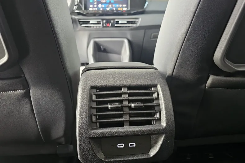 Volkswagen Caddy din 2026 cu 5 km - oferta VOL186795 - foto 12