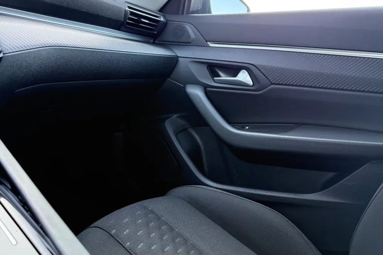 Peugeot 508 din 2021 cu 90.000 km - oferta PEU186796 - foto 28