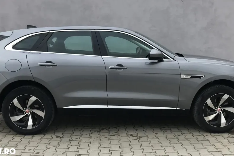 Jaguar F-Pace din 2022 cu 62.975 km - oferta JAG186797 - foto 9