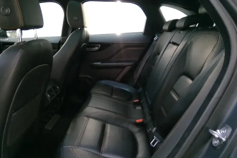 Jaguar F-Pace din 2020 cu 150.794 km - oferta JAG186799 - foto 10