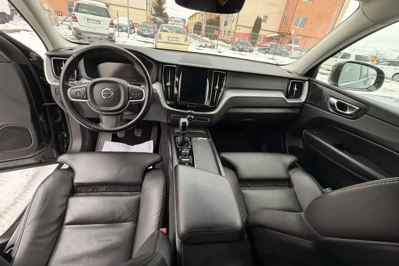 Volvo XC60 din 2020 cu 114.397 km - oferta VOL186802 - foto 11