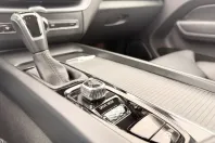 Volvo XC60 din 2020 cu 114.397 km - oferta VOL186802 - foto 19