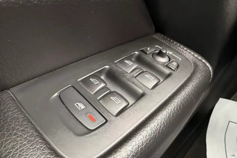 Volvo XC60 din 2020 cu 114.397 km - oferta VOL186802 - foto 20