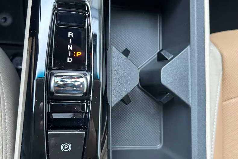 KGM Actyon din 2026 cu 10 km - oferta KGM186810 - foto 18