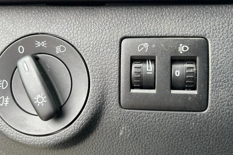 Volkswagen Caddy din 2020 cu 60.031 km - oferta VOL186811 - foto 20