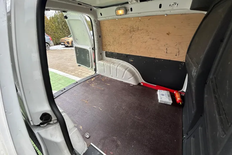 Volkswagen Caddy din 2020 cu 60.031 km - oferta VOL186811 - foto 24