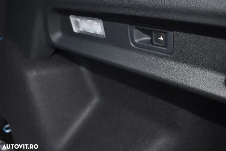 Ford Explorer din 2025 cu 1 km - oferta FOR186815 - foto 25