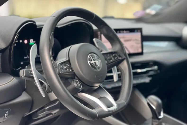 Alfa Romeo Tonale din 2024 cu 72.956 km - oferta ALF186817 - foto 8