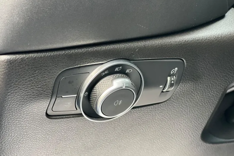 Alfa Romeo Tonale din 2024 cu 72.956 km - oferta ALF186817 - foto 11