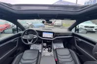 Volkswagen Touareg din 2024 cu 56.000 km - oferta VOL186818 - foto 4