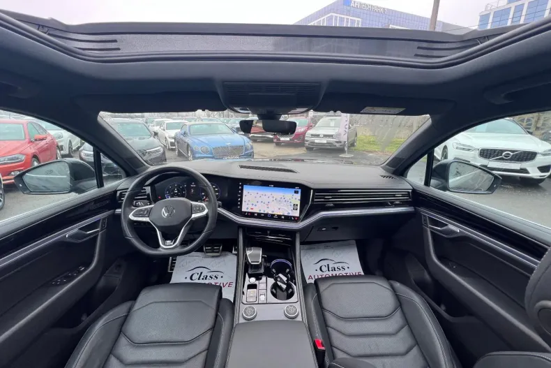 Volkswagen Touareg din 2024 cu 56.000 km - oferta VOL186818 - foto 4